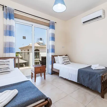 Hannah Villa Paralimni